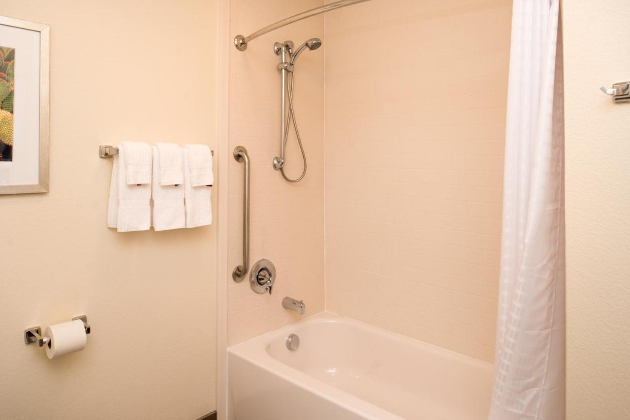 Candlewood Suites Carlsbad, An Ihg Hotel Экстерьер фото