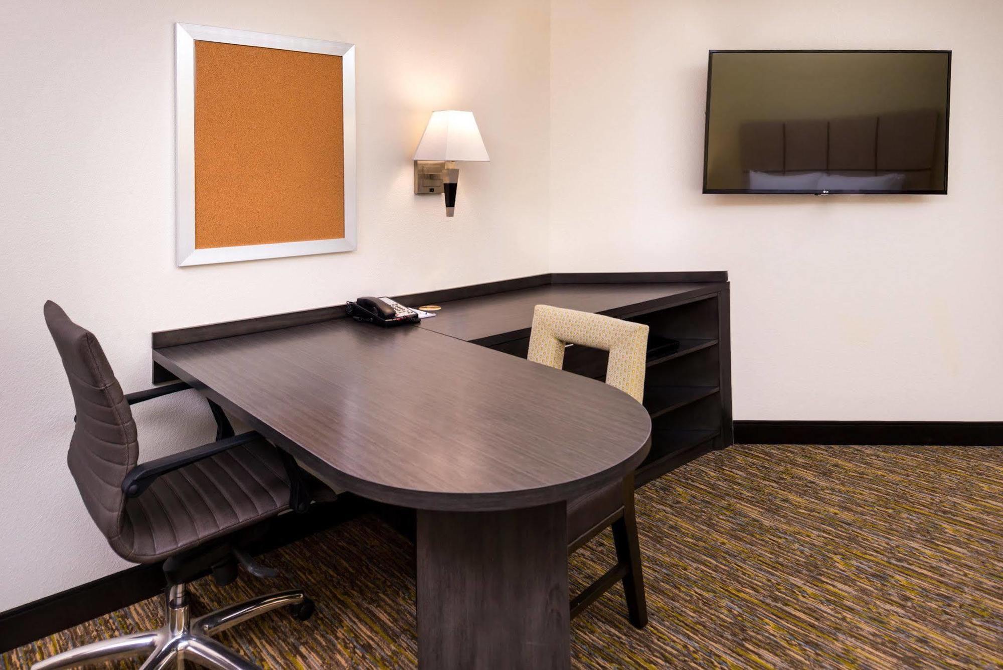 Candlewood Suites Carlsbad, An Ihg Hotel Экстерьер фото