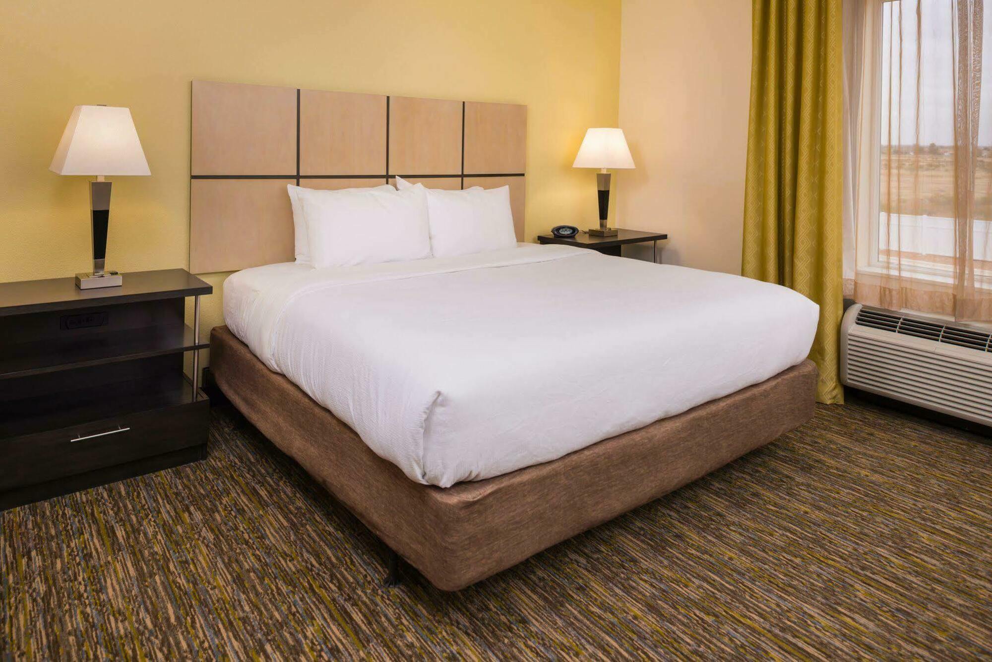Candlewood Suites Carlsbad, An Ihg Hotel Экстерьер фото