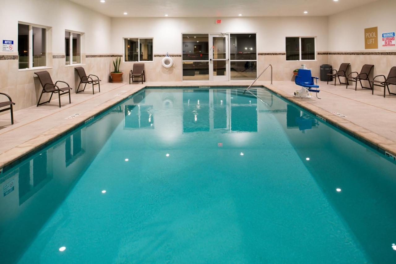 Candlewood Suites Carlsbad, An Ihg Hotel Экстерьер фото